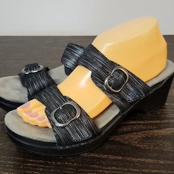 Dansko size 40 black sliver Slides Wedges Sandals Leather - Picture 1 of 7